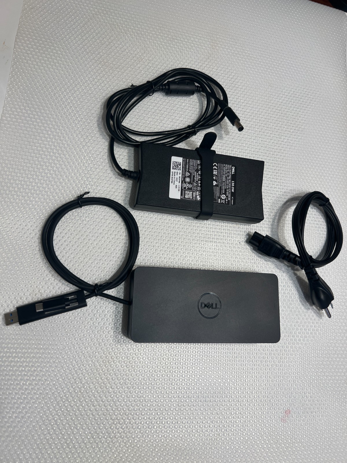 Dell D6000 Universal Dock USB-C USB 3.0 Triple Display 4K w/ Genuine 130W AC