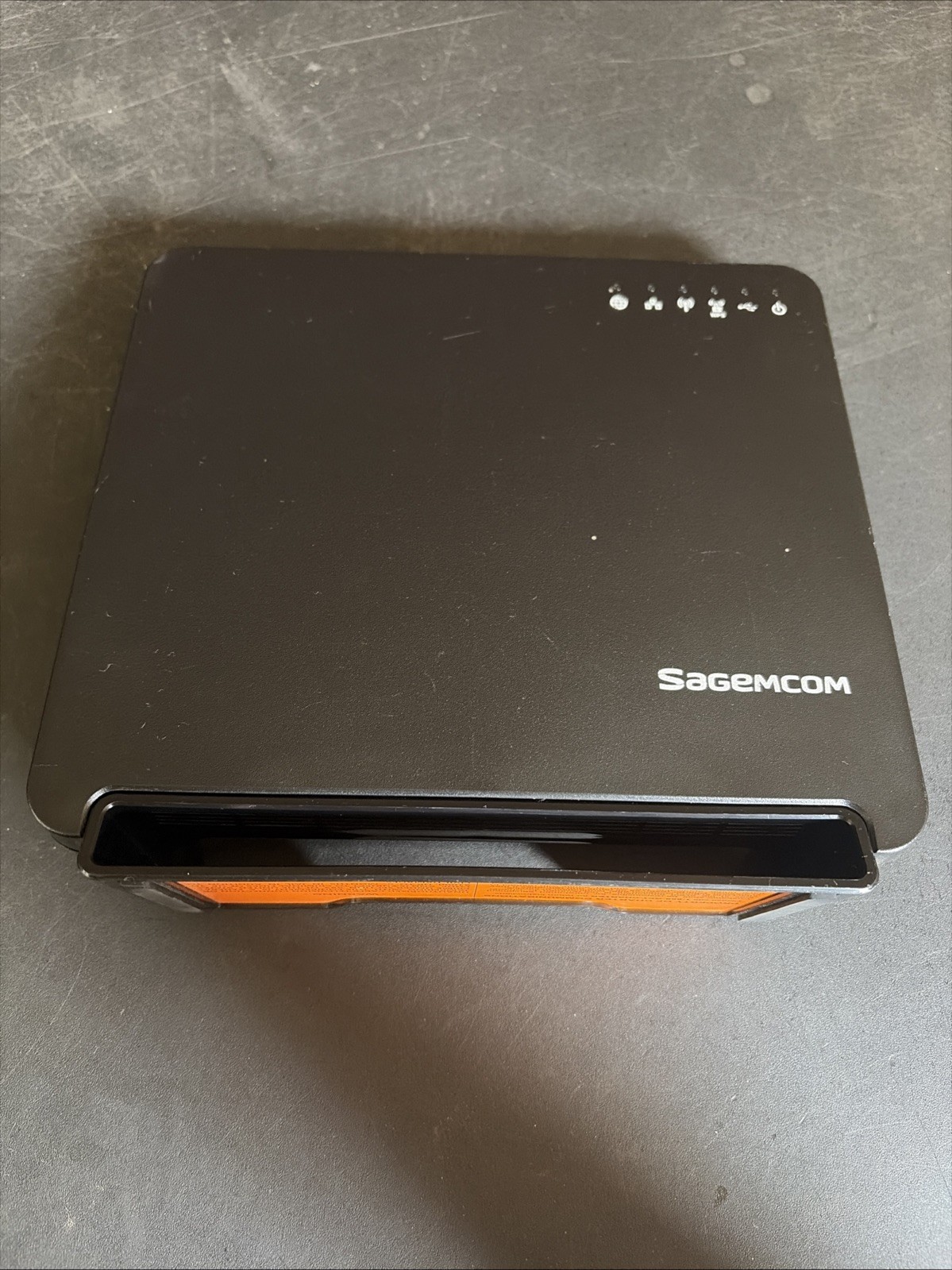 SAGEMCOM Fast 5260 Wireless Router No Power Cord - Untested