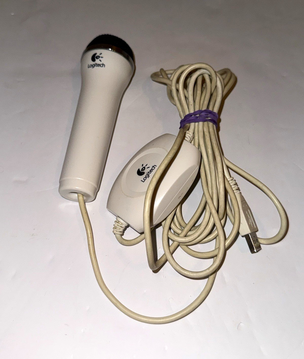 Logitech Rock Band USB Wired Microphone Handheld/Stand-Held White