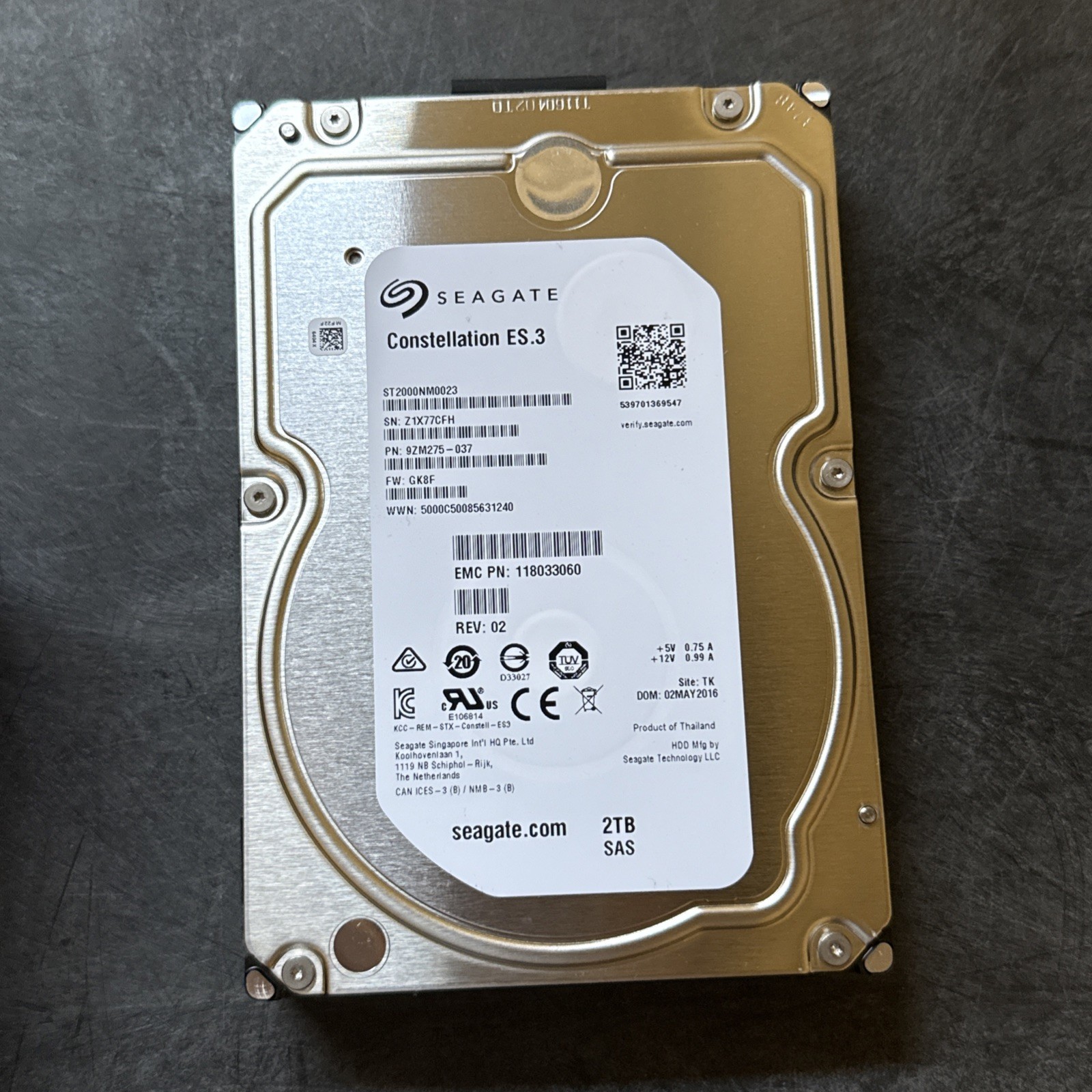 Seagate ST2000NM0023 00D5315 2TB 7.2K RPM 6Gb/s 3.5" SAS Server Hard Drive
