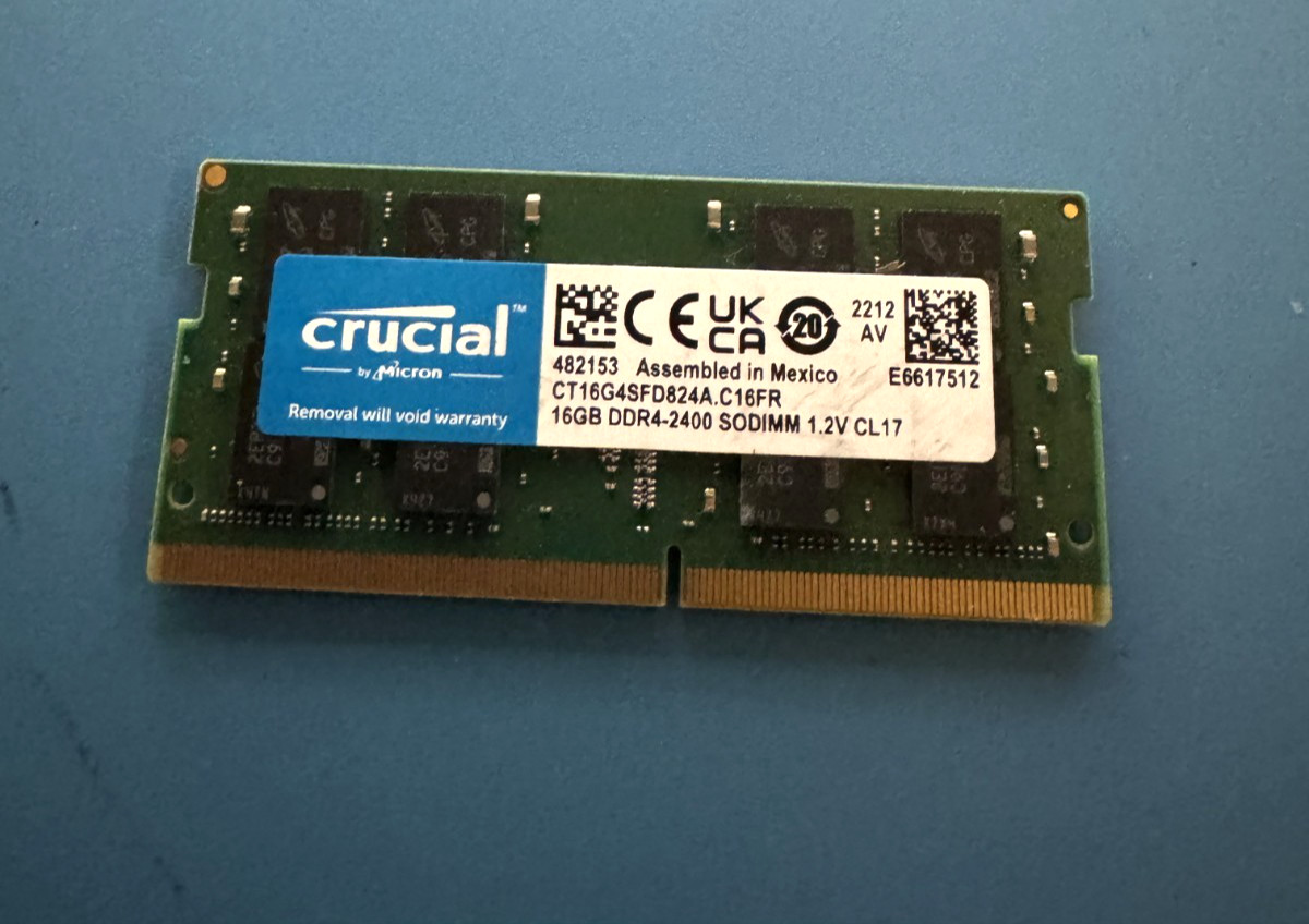 Crucial 16GB DDR4 2400 SODIMM Laptop SFF Memory RAM CT16G4SFD824A