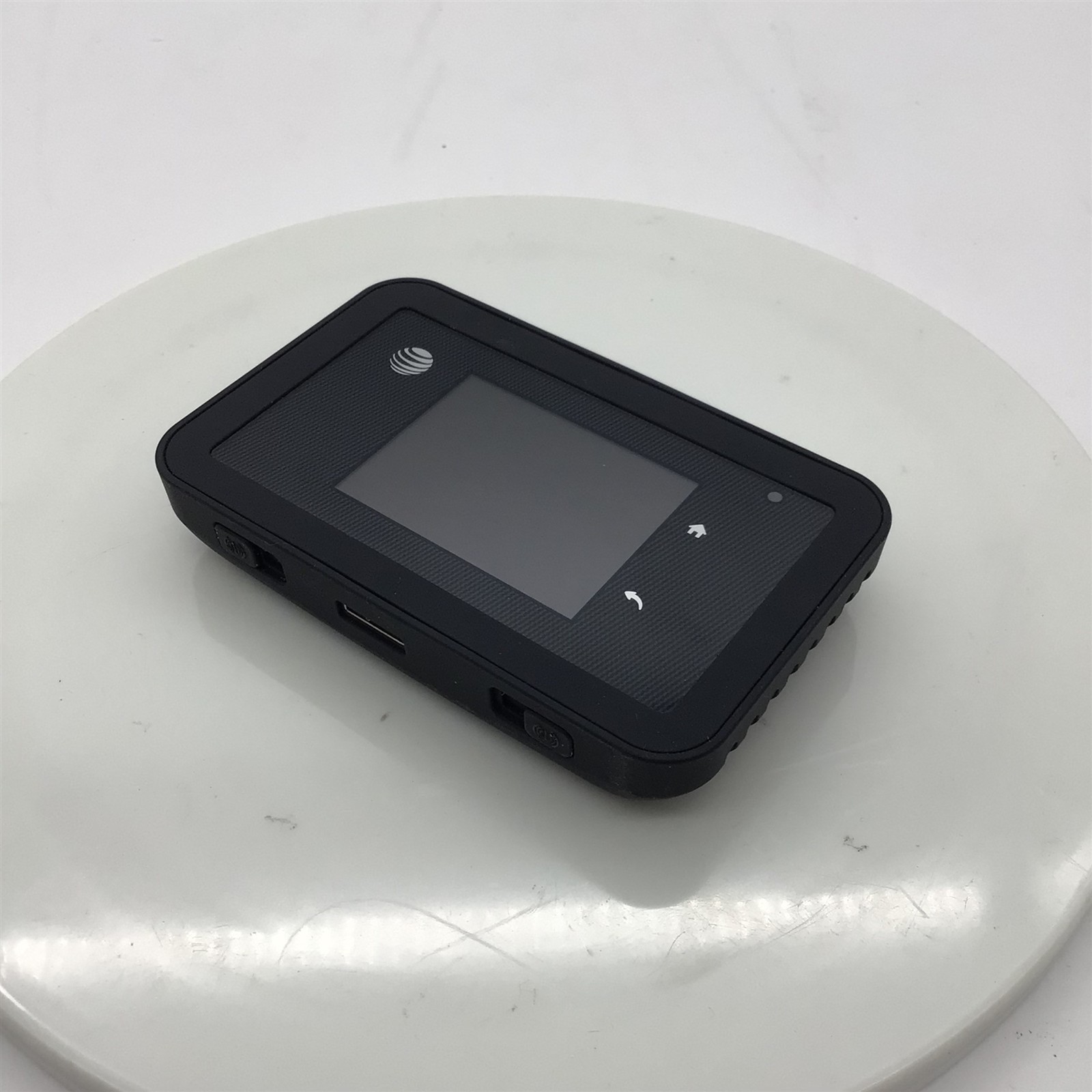 Netgear Aircard 815S 4G LTE Mobile Broadband Hotspot AT&T