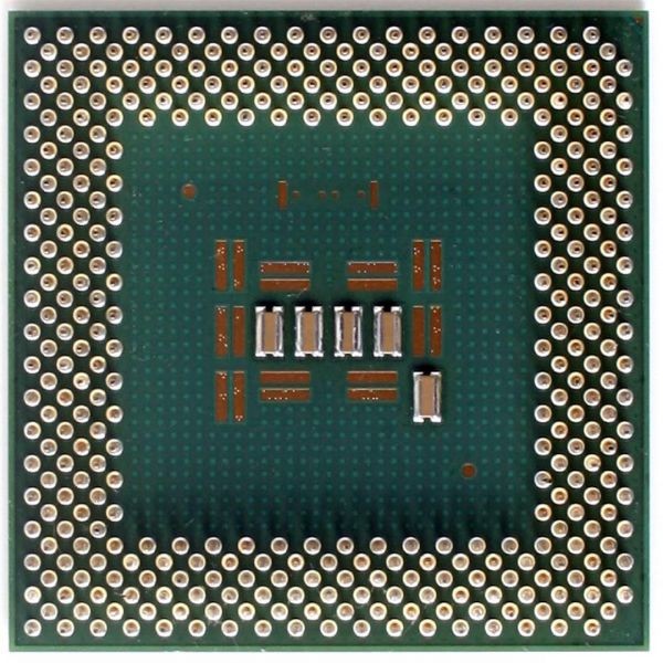 Intel celeron 700/128/66/1.7, sl4p2