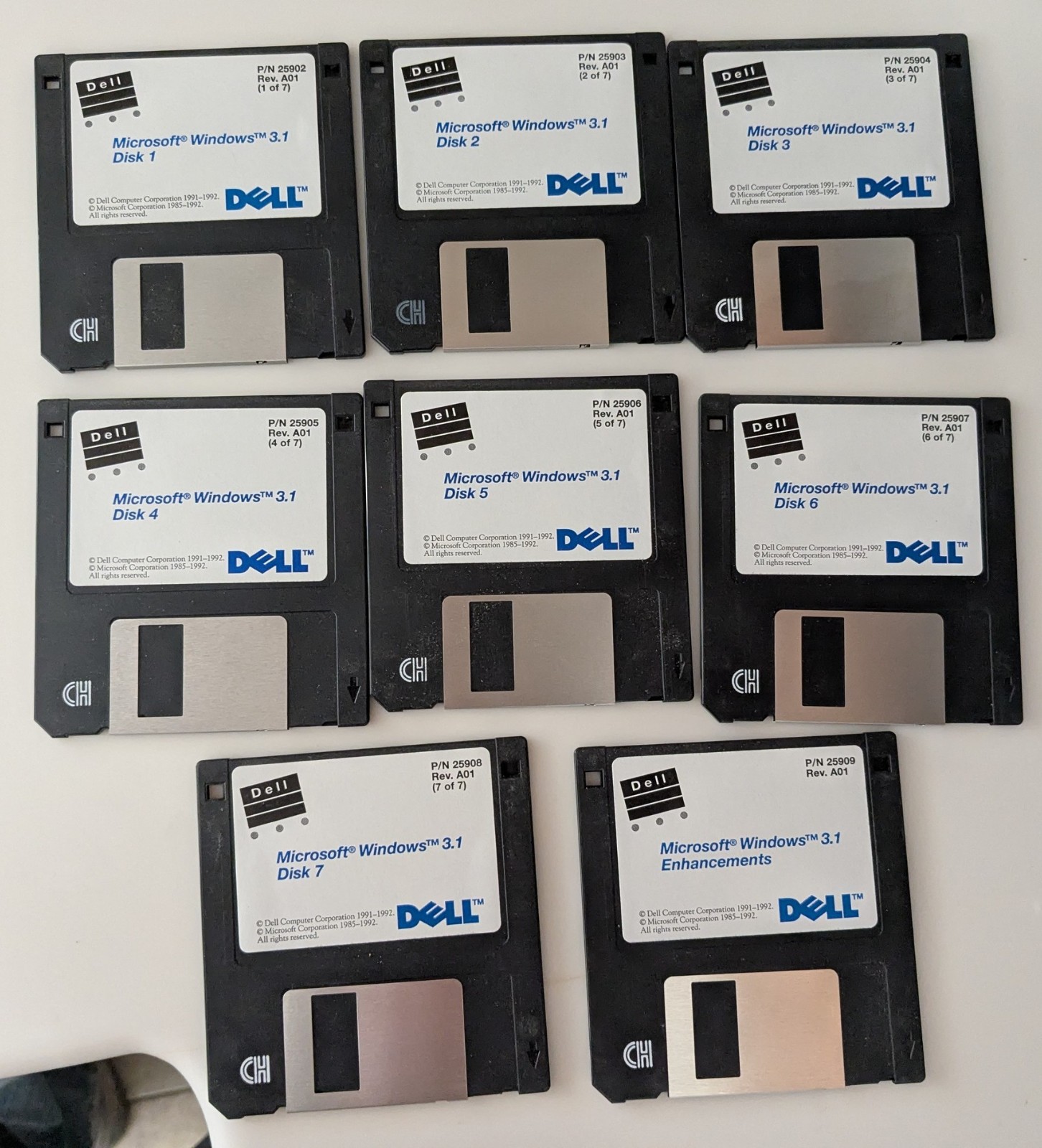 Early 1992 Dell Microsoft Windows 3.1  8 disc set 3.5" Floppy Vintage Software