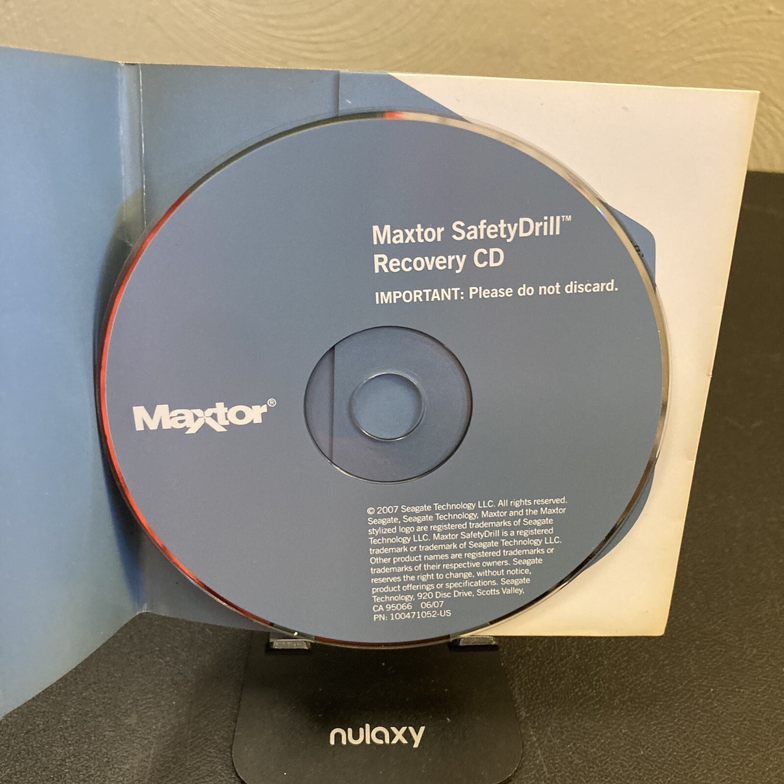 Maxtor Safety Drill Recovery CD for OneTouch 4 Mini Seagate (Recovery Disc Only)