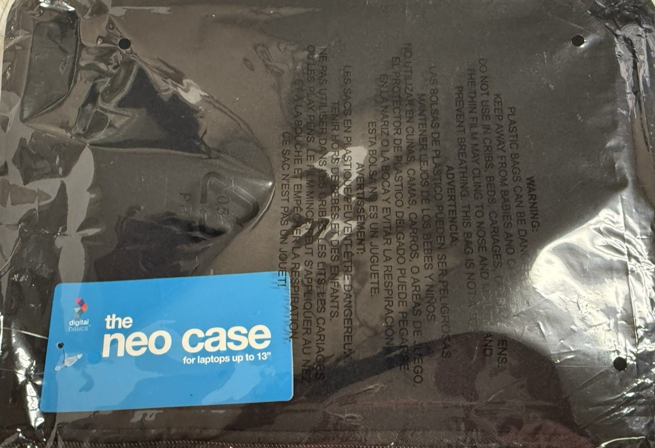 Digital Basics NWT Sleeve Case The Neo Case For Laptops Up To 13” Black