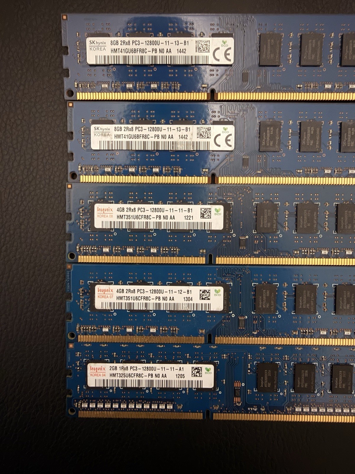 PC3-12800U Lot 2x8GB 2x4GB 1x2GB
