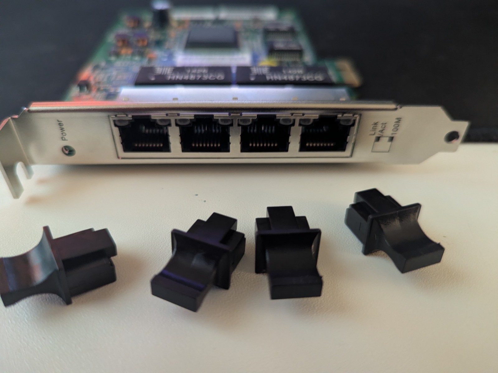 ORING IGCS-E140 PCIe 4 port unmanaged gigabit ethernet switch card 10/100/1000