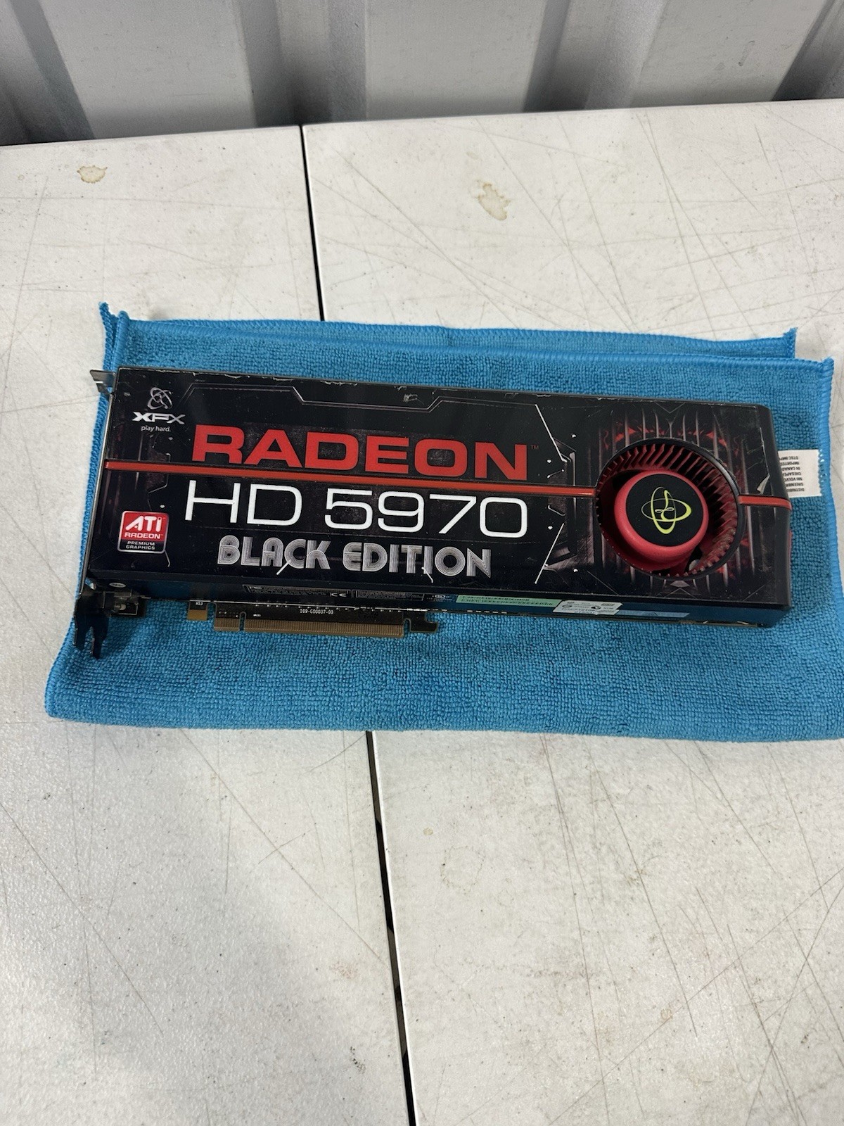 XFX Radeon HD 5970 Black Edition 2GB Graphics Card Works