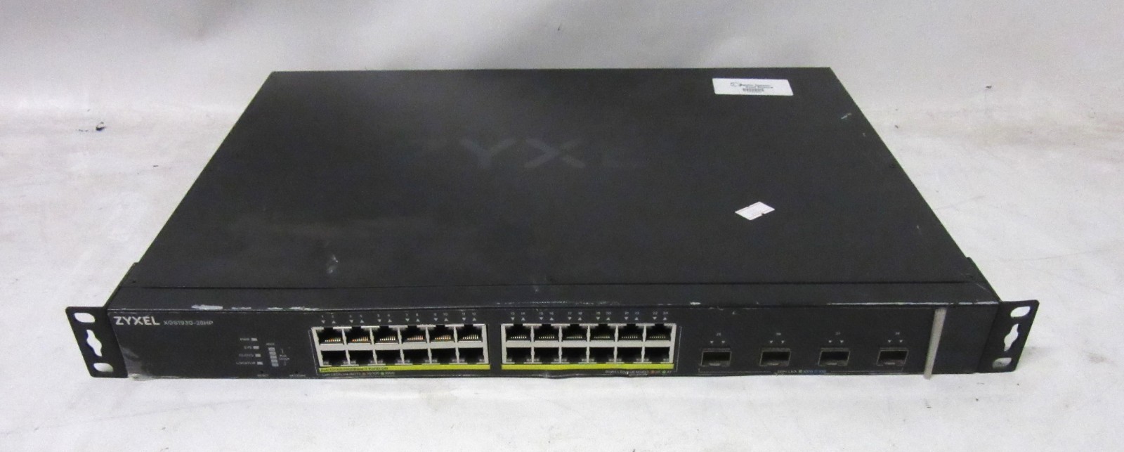 Zyxel XGS1930-28HP 24-Port PoE Network Switch - Working - Factory Reset