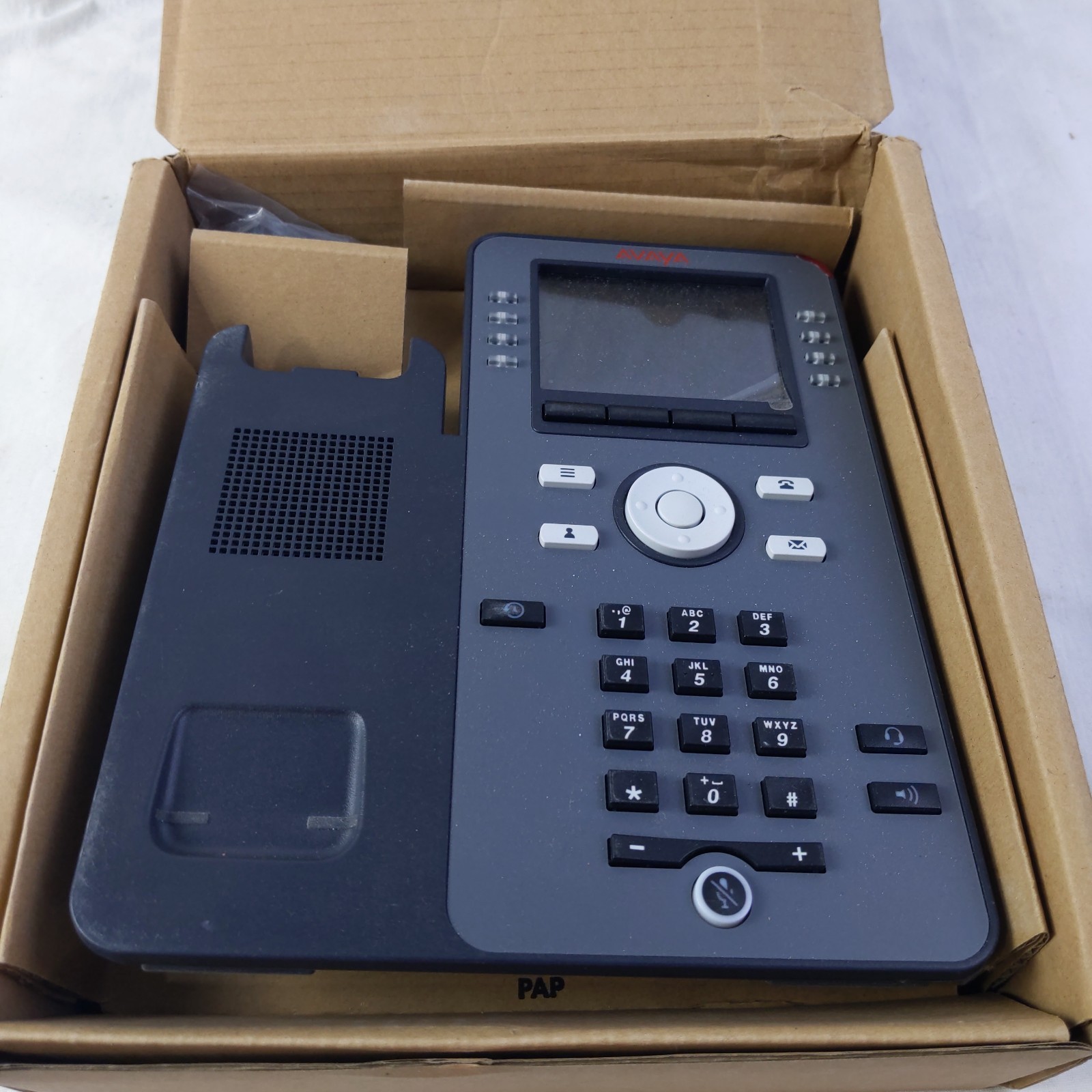 AVAYA J179 VOIP BUSINESS DESK GIGABIT COLOR DISPLAY HANDSET PHONE J179D03B-1015