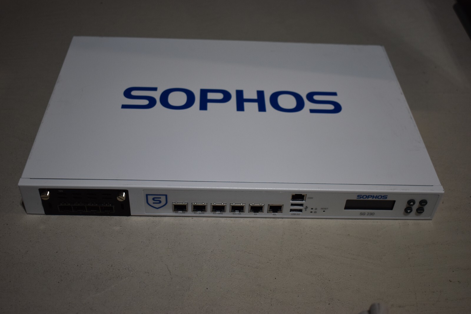 Sophos 4x 10GBe Gigabit Rackmount PFsense Firewall Xeon E3-1225v3 16GB RAM AESNI