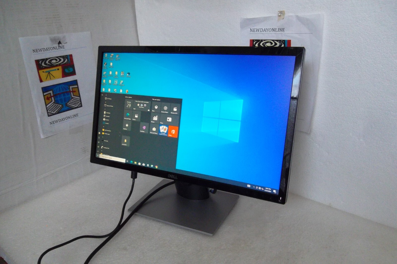 Dell SE2417HG 24" LCD Widescreen Monitor 16:9 VGA HDMI 1080p HD J65VP SE2417HGx
