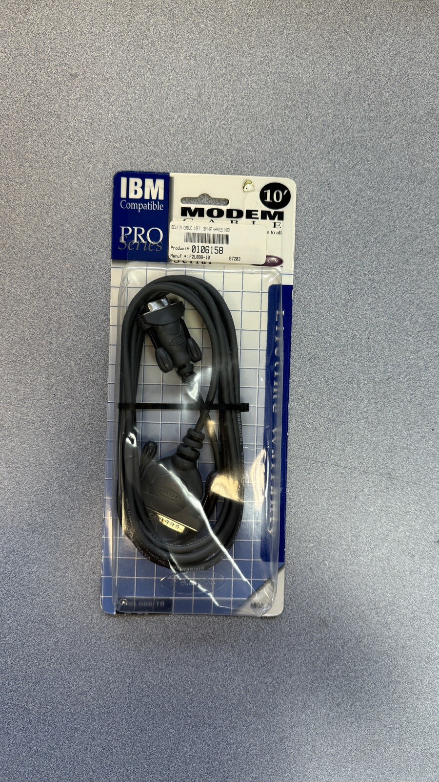 Belkin 10ft DB9pin Female~DB25 Male Straight Through RS232 Serial/Modem Cable