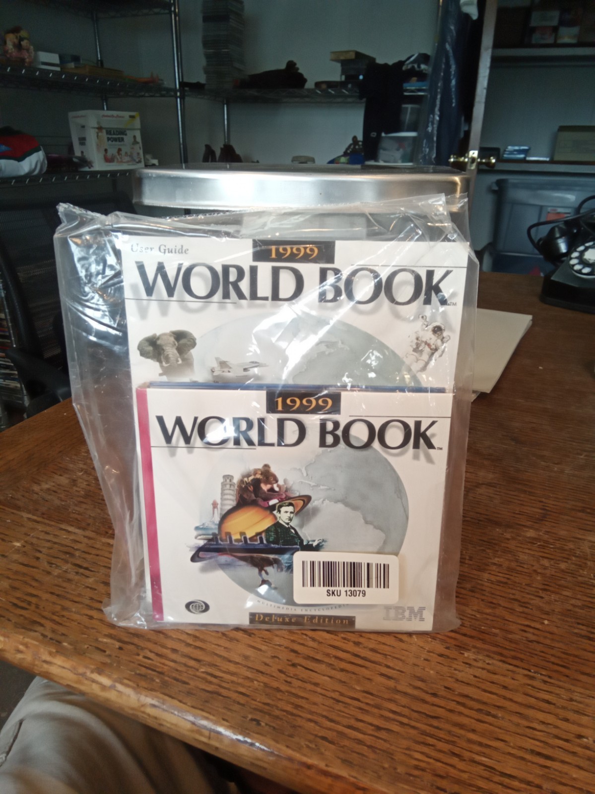 Sealed In Bag World Book 1999 Deluxe Edition Encyclopedia Disc CD ROM