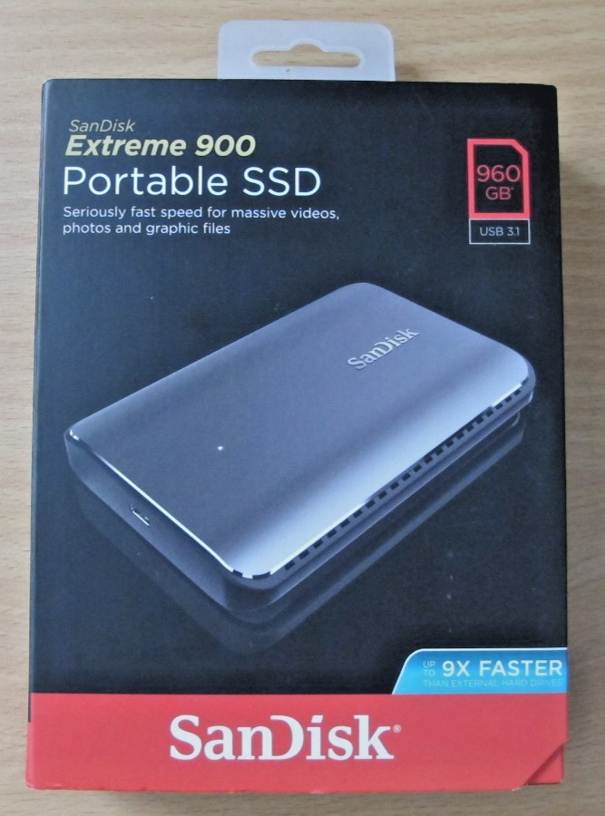 SanDisk Extreme 900 960GB External USB 3.1 Gen 2 Portable Solid State Drive