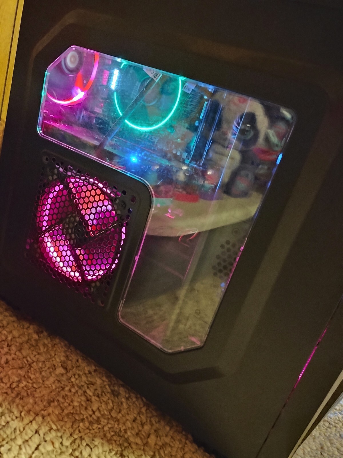 gaming pc desktop, low-mid tier PC Perfect start up PC for someone starting out