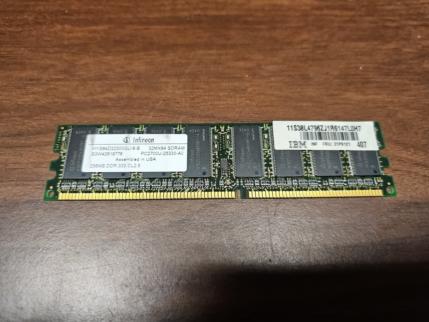 FINEON HYS64D32300GU-6-B 256MB Non-ECC PC2700U 333MHz CL2.5 184-Pin DDR RAM