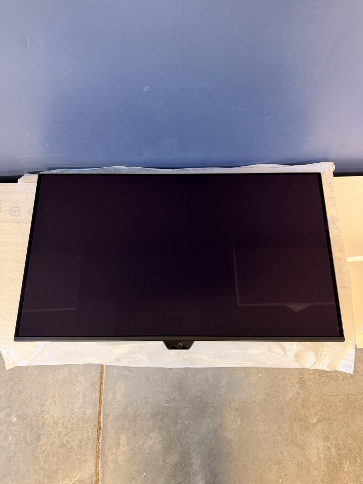 ASUS ROG Swift OLED PG32UCDM 32" 4K UHD 240Hz 0.03ms Monitor READ DESCRIPTION