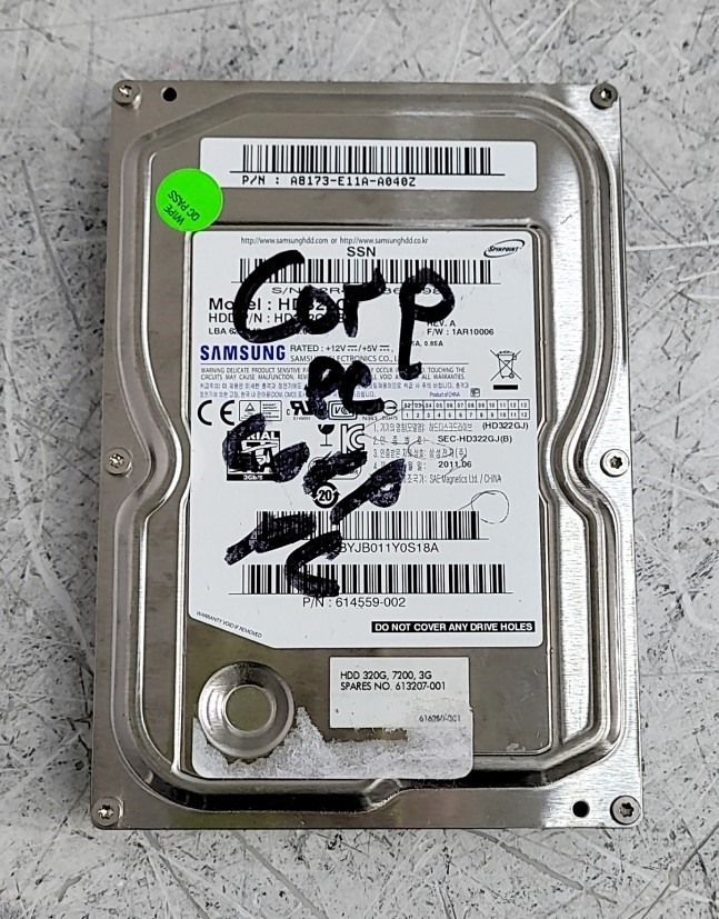 SAMSUNG HD322GJ 614559-002 Hard Drive 320GB 3.5" SATA SEE NOTES