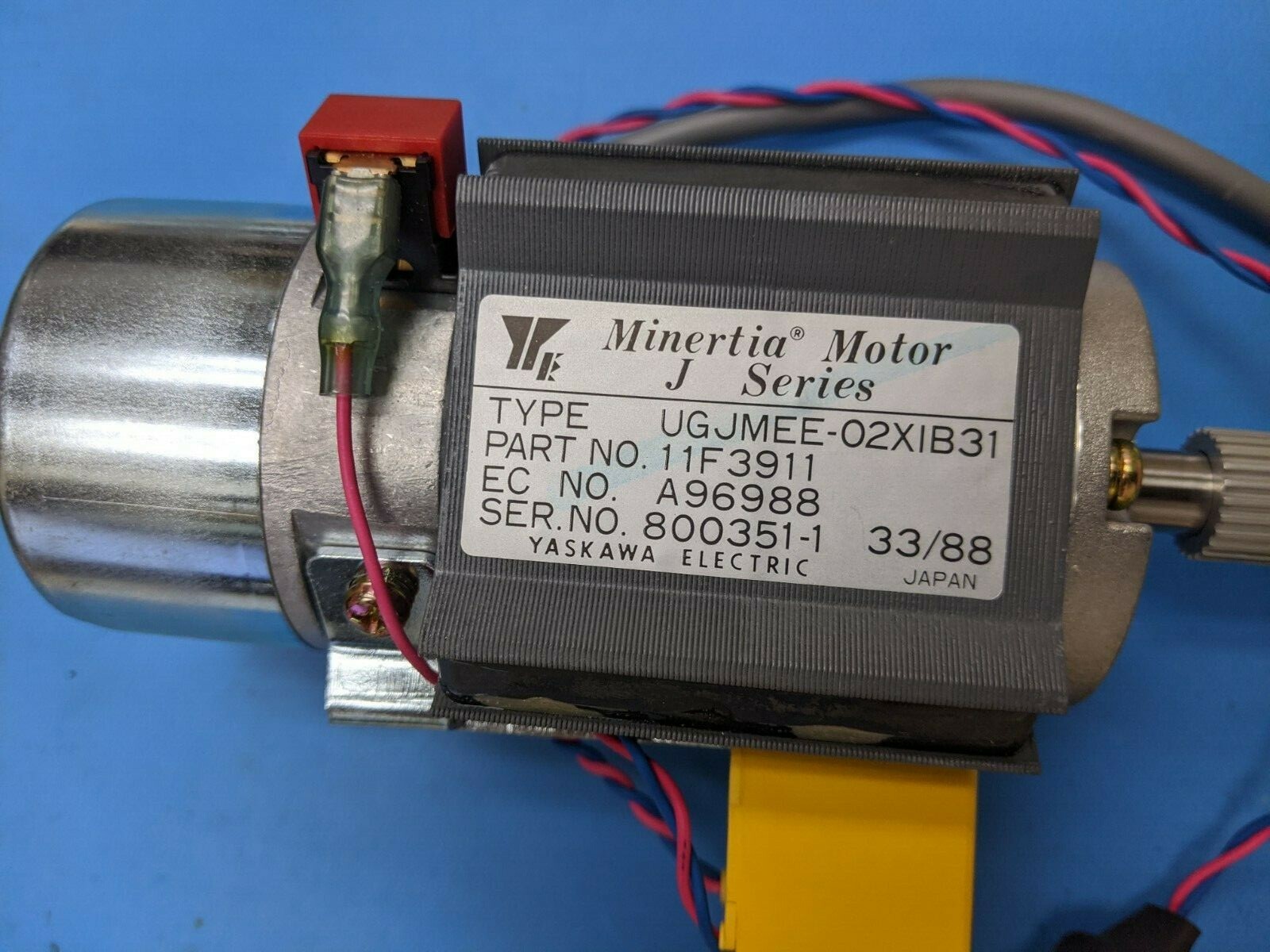 YASKAWA ELEC , Minertia Motor J Series , 11F3911 , TYPE UGJMEE-02XIB31 , ( ONE )