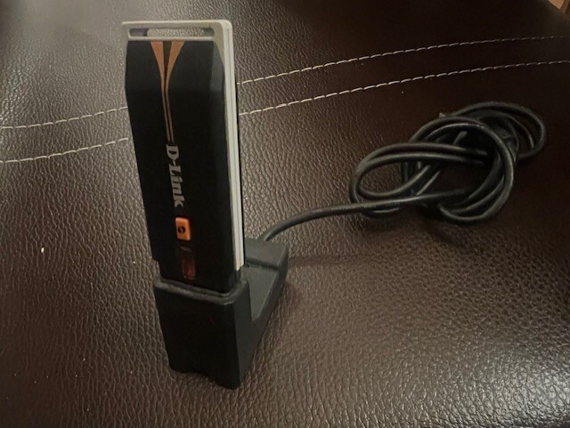 D-link DWA-130 Wireless Adapter