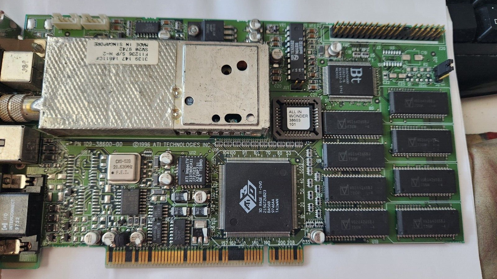 Computer AGP Video Card ATI Rage II +DVD AIW 109-38600-00 1023860403 511236 A/V