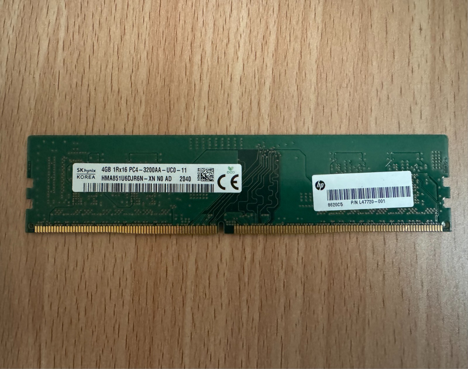 HP / SK hynix 4GB 1Rx16 PC4 - 3200AA - UC0 - 11 DDR4 RAM