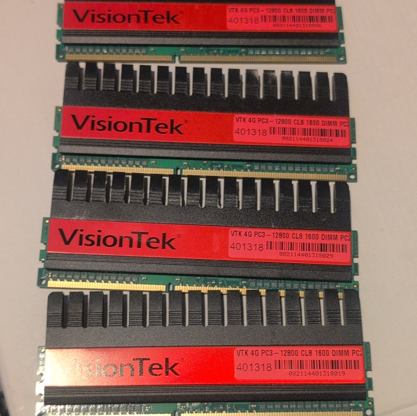 VisionTek 16GB (4x4GB) DDR3-1600 DIMM PC3-12800 CL8 240-Pin RAM 401318