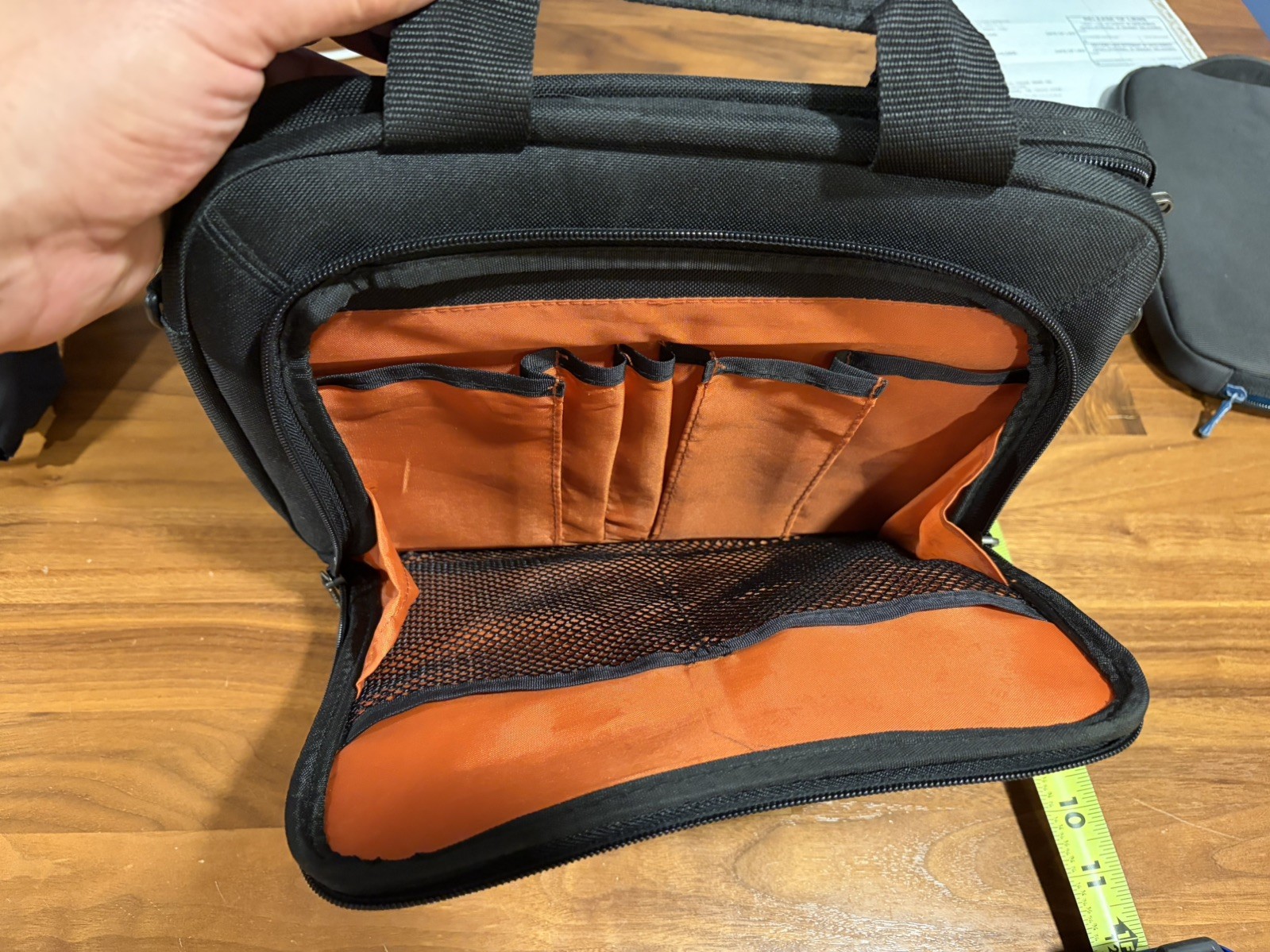 Everki Advance - Small tablet / travel bag with muliple compartments