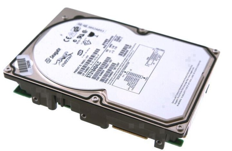 80XUH - 36GB Scsi Hard Drive (80 Pin)