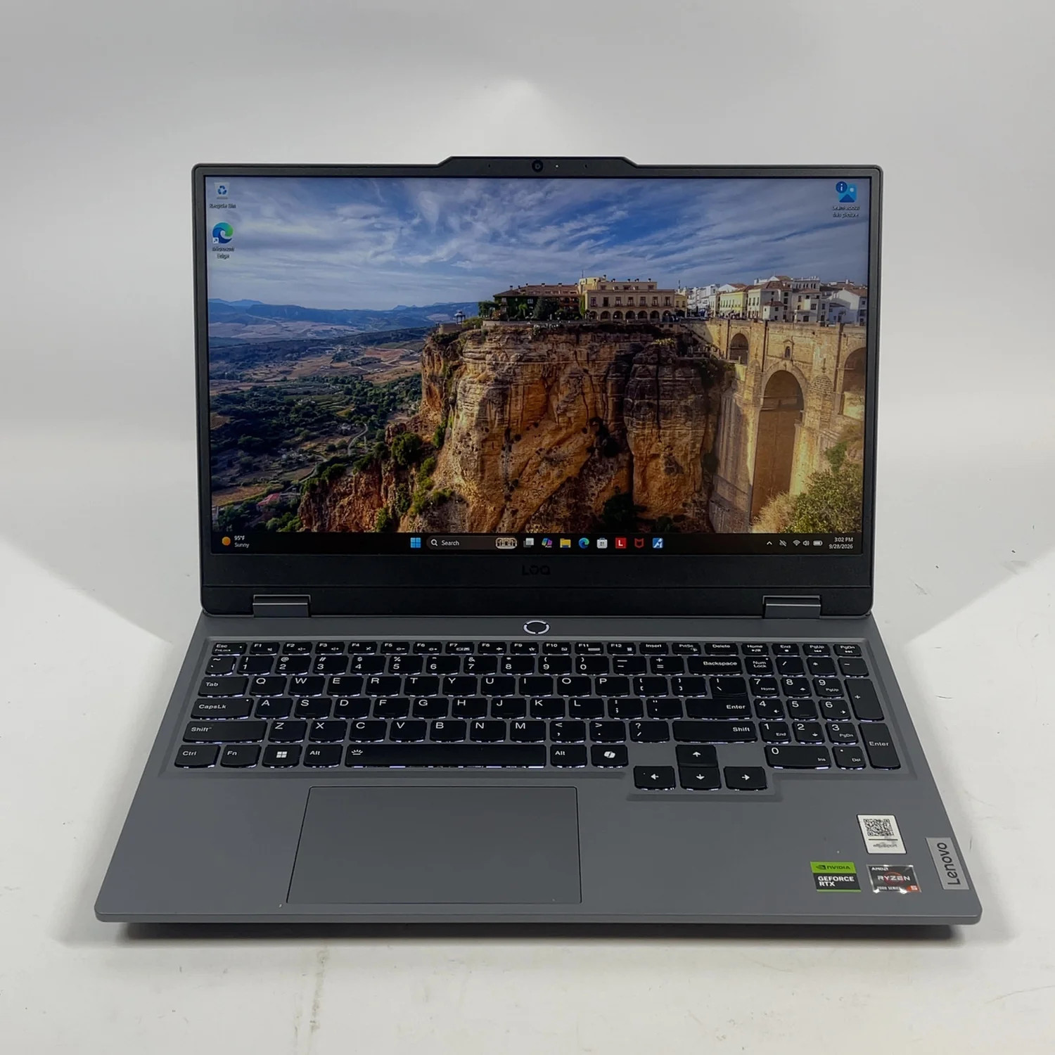 Lenovo LOQ 15 15ARP9 15.6" Ryzen 5 7235HS 12GB RAM 512GB SSD GeForce RTX 3050