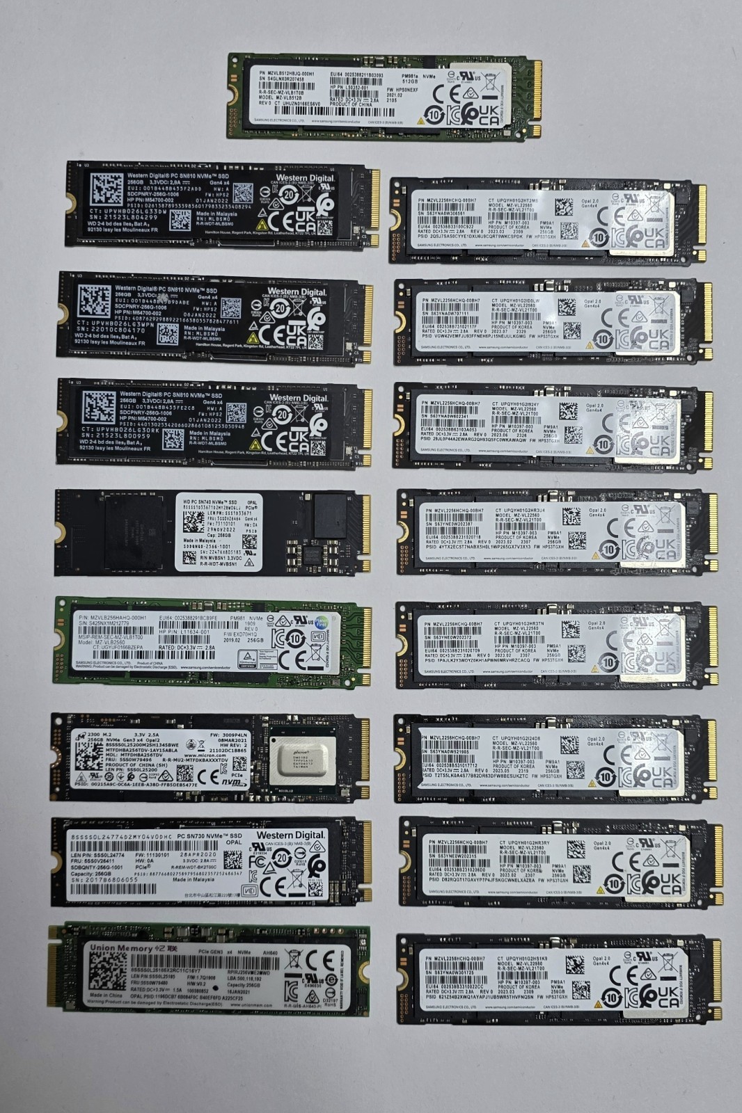 🔥 Lof of 16 Mixed Brands 256GB NVMe  & 1 512GB NVMe 🔥🔥 See Pica For Health