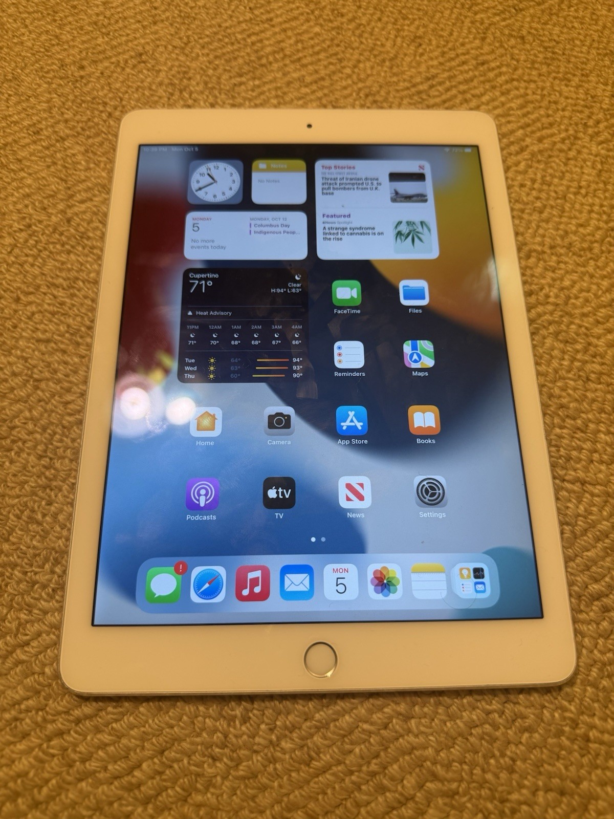 Apple iPad Air 2 128GB Wi-Fi Sliver,A1566 READ