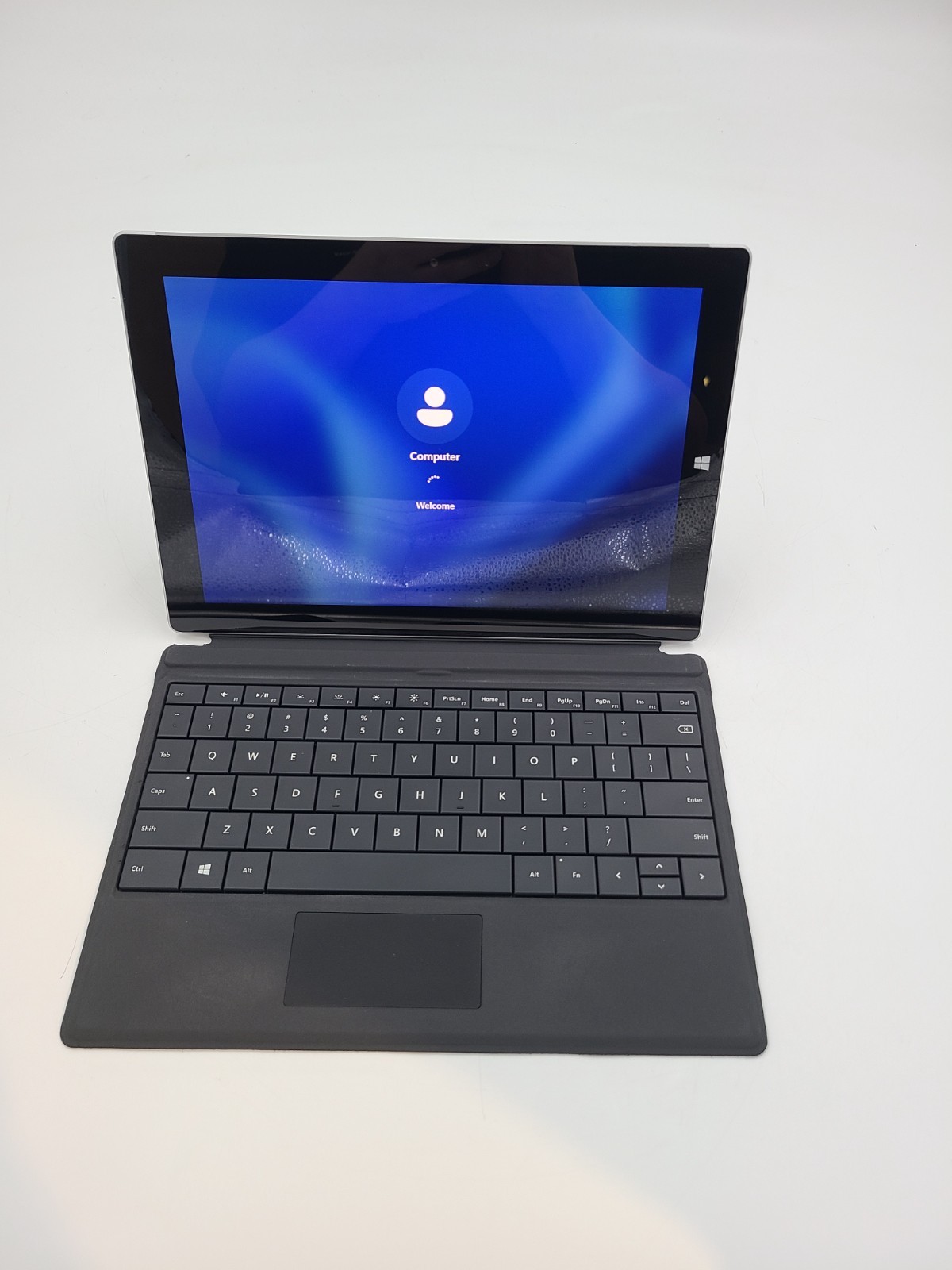 Microsoft Surface 3 [1645] X7-Z8700 1.60GHz 4GB Ram 64GB SSD Win 11 Pro