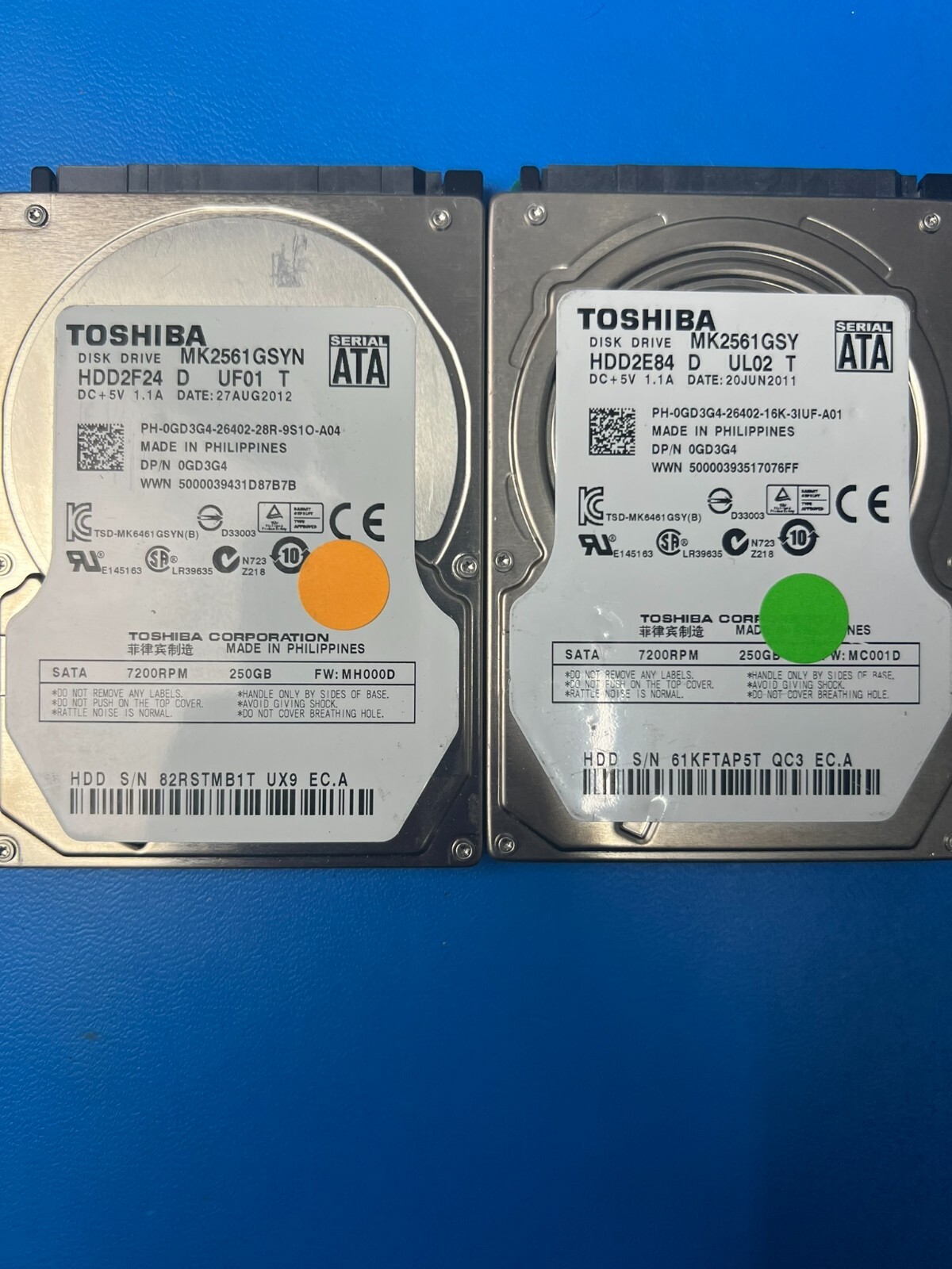 Lot of 2 Toshiba 250GB HDDs 7200RPM PN: MK2561GSYN & MK2561GSY