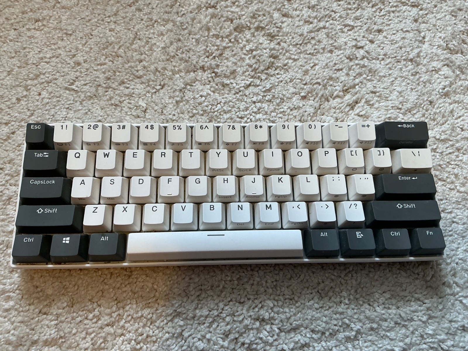 ILovBee Keyboard Model i61 White & Gray USB-C Cord Included Works Wired Gaming