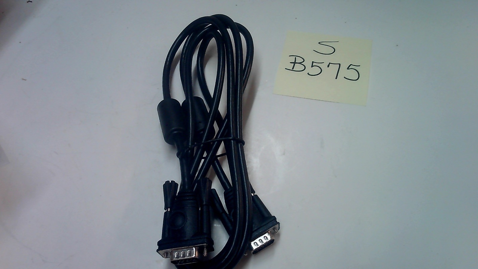 VINTAGE 15-PIN VGA CABLE - MALE TO MALE VIDEO MONITOR CORD
