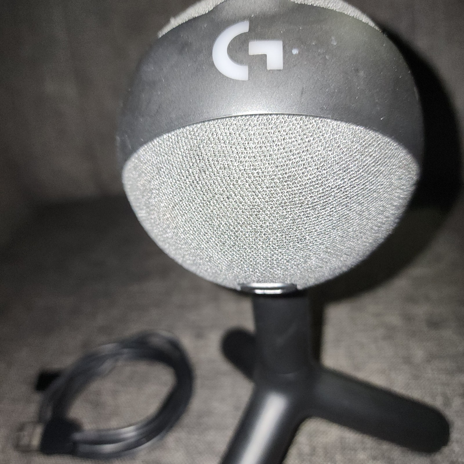 Logitech Yeti Orb USB Desktop Microphone Freestanding Stand, Black