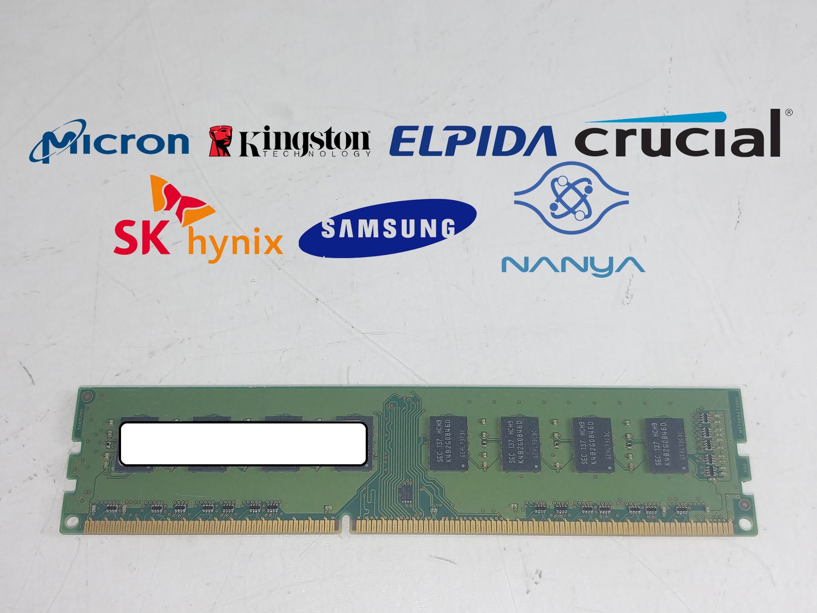 Major Brand 4 GB PC3-10600 (DDR3-1333) 2Rx8 DDR3 Desktop Memory