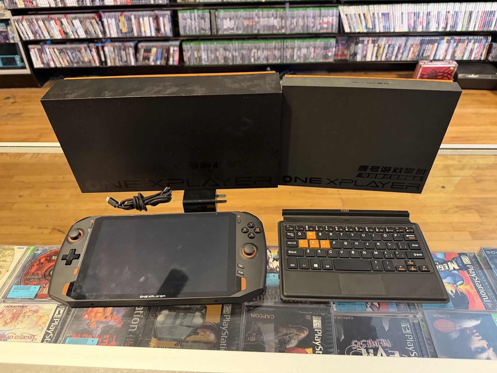 ONEXPLAYER I7-1165G7 16GB 1TB Handheld Gaming One X Player W/Keyboard SeePics