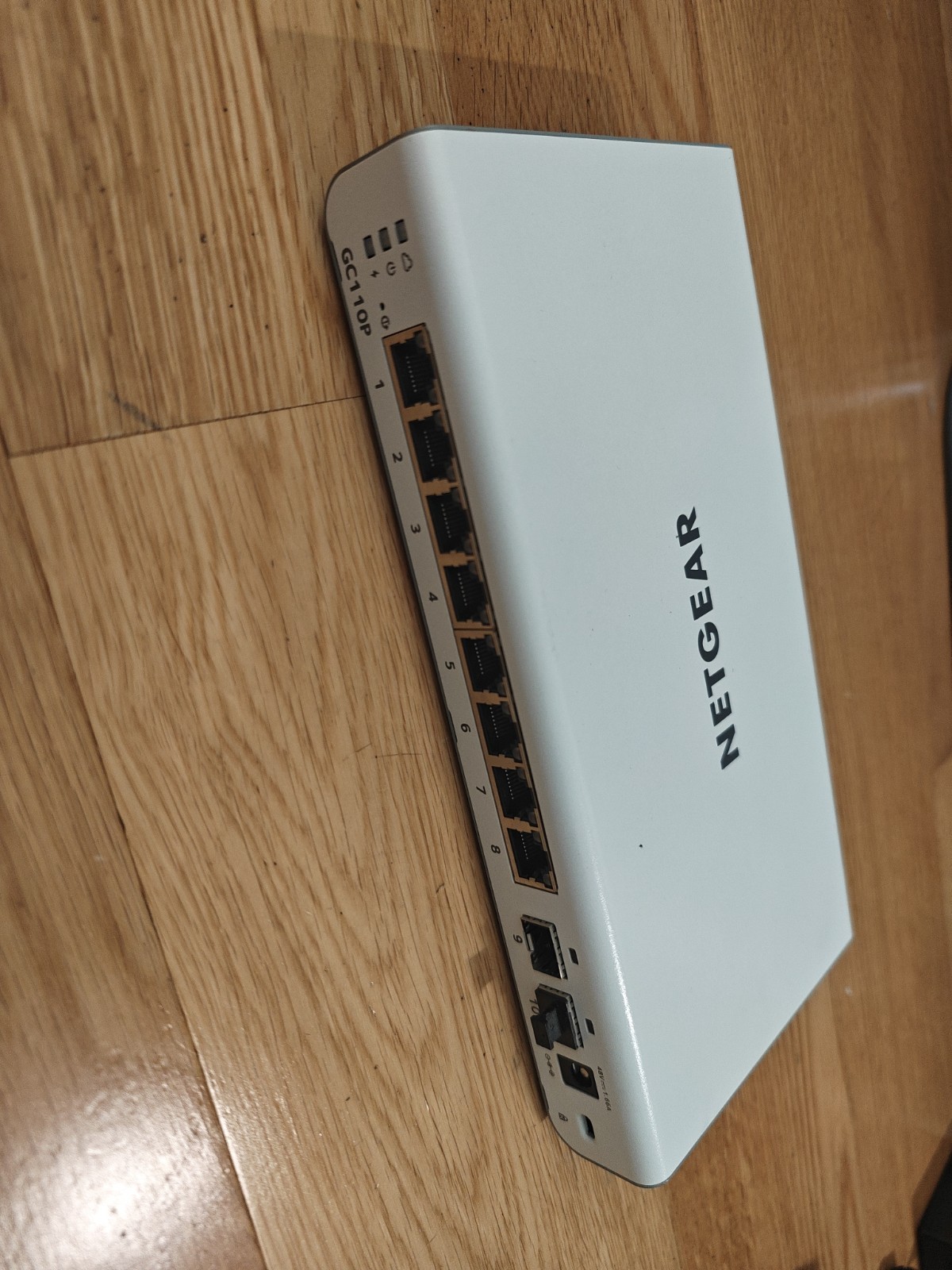 NETGEAR GC110P 8-Port PoE Managed Gigabit Ethernet Switch 