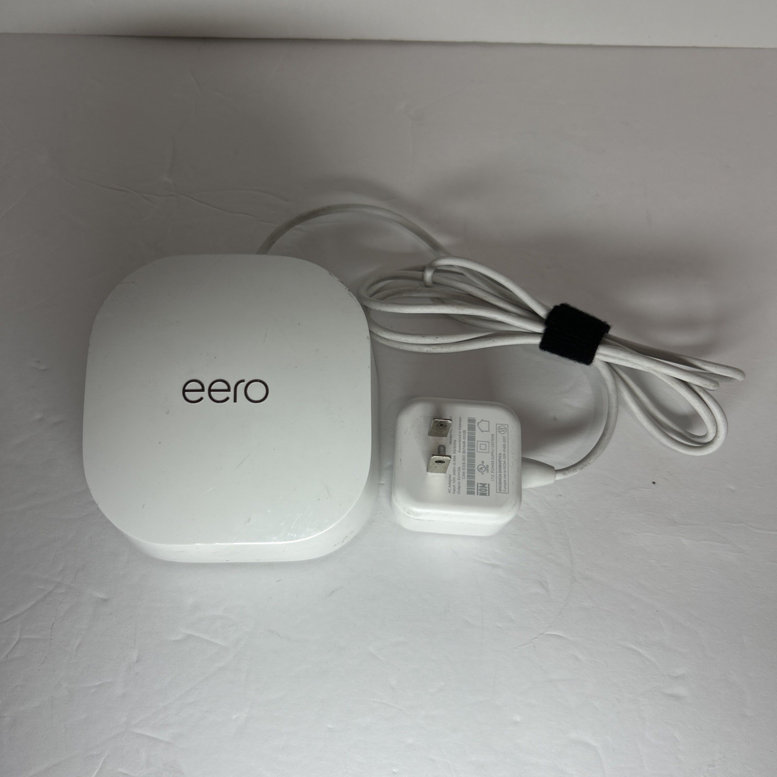 Amazon EERO 6 AX1800 Dual-Band Wi-Fi 6 Mesh Extender - Q010001 - TESTED