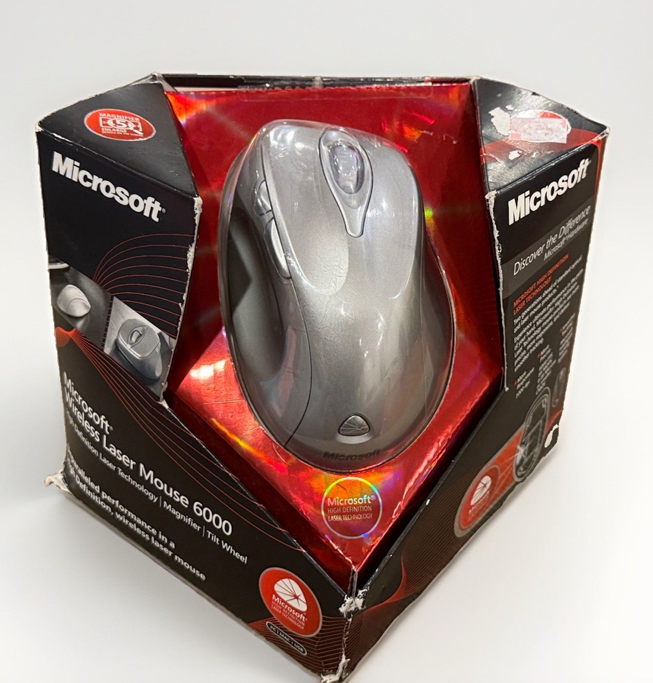 [NEW/SEALED] Microsoft Wireless Laser Mouse 6000 Silver 1053 (B5V-00001)