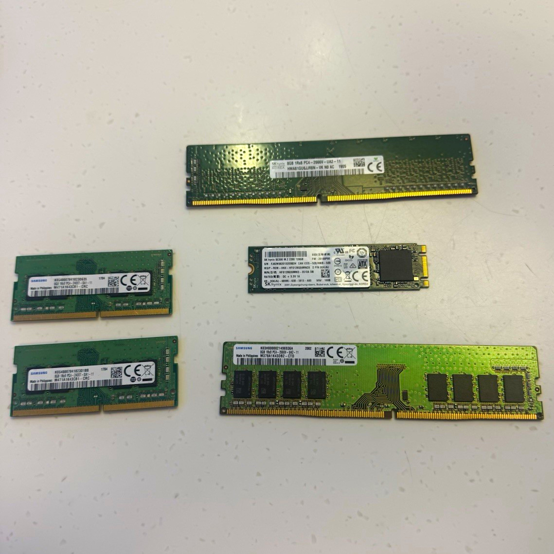 Laptop and desktop ddr4 memory + extras 