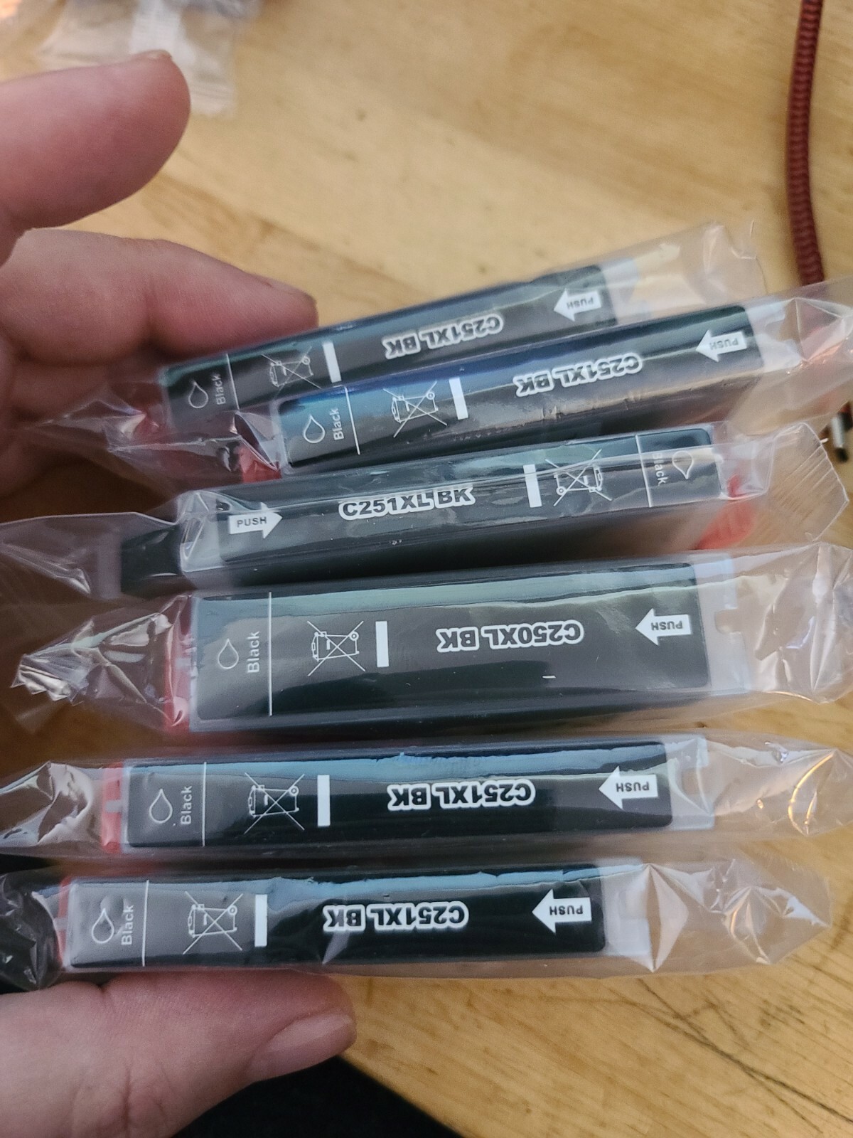 Cannon Printer 251, 250 xl, 251 C, 251 M, 251 Y lot 19 new cartridges 