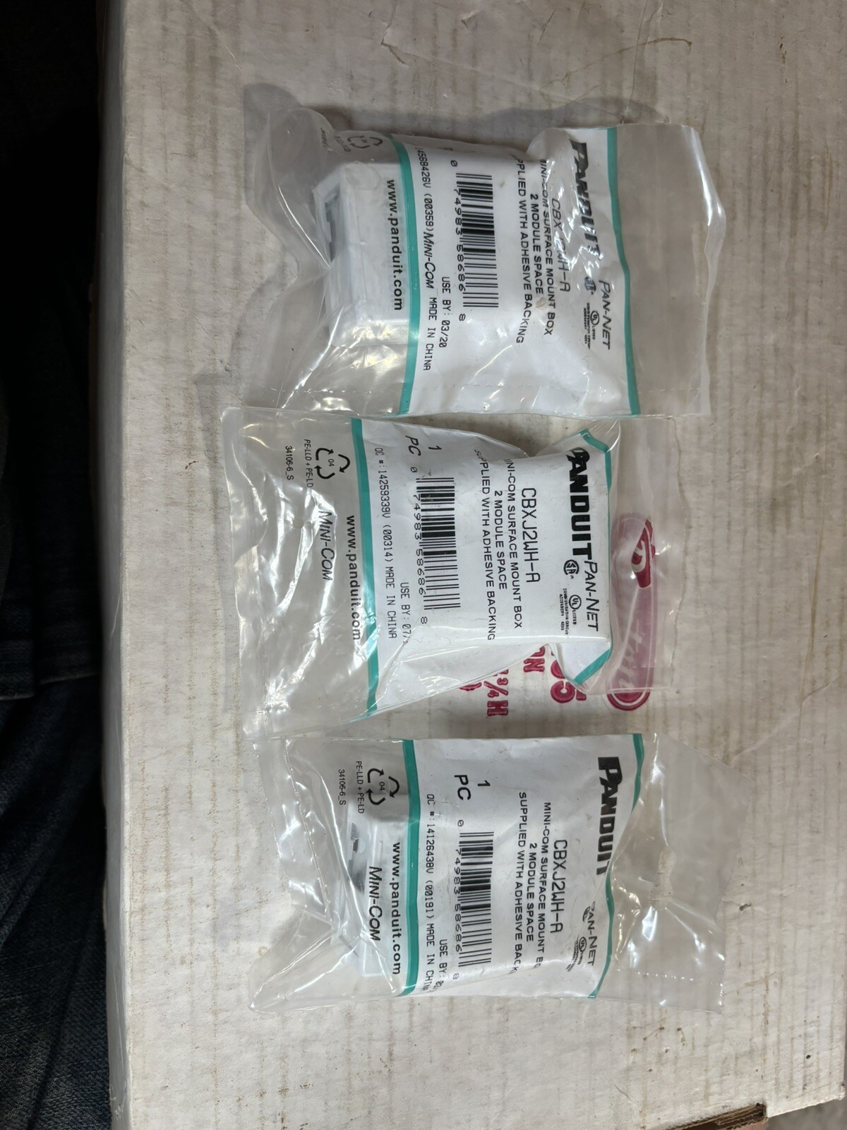 Lot Of 6 PANDUIT CFPL6IGY MINI-COM FACEPLATE, 1-GANG, 6-Module Space Port, Gray