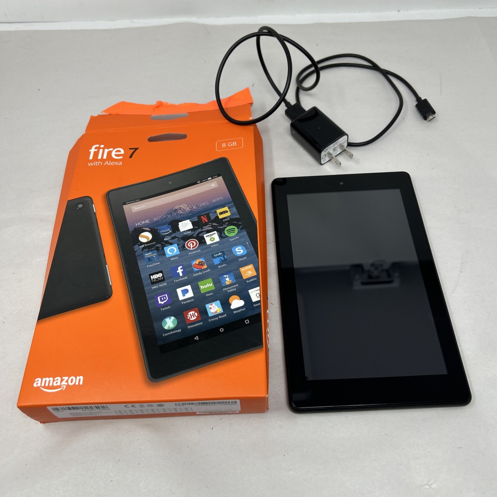Amazon Kindle Fire 7 Tablet 7th Generation 8 GB 7" Tablet, SR043KL w/Power Cord