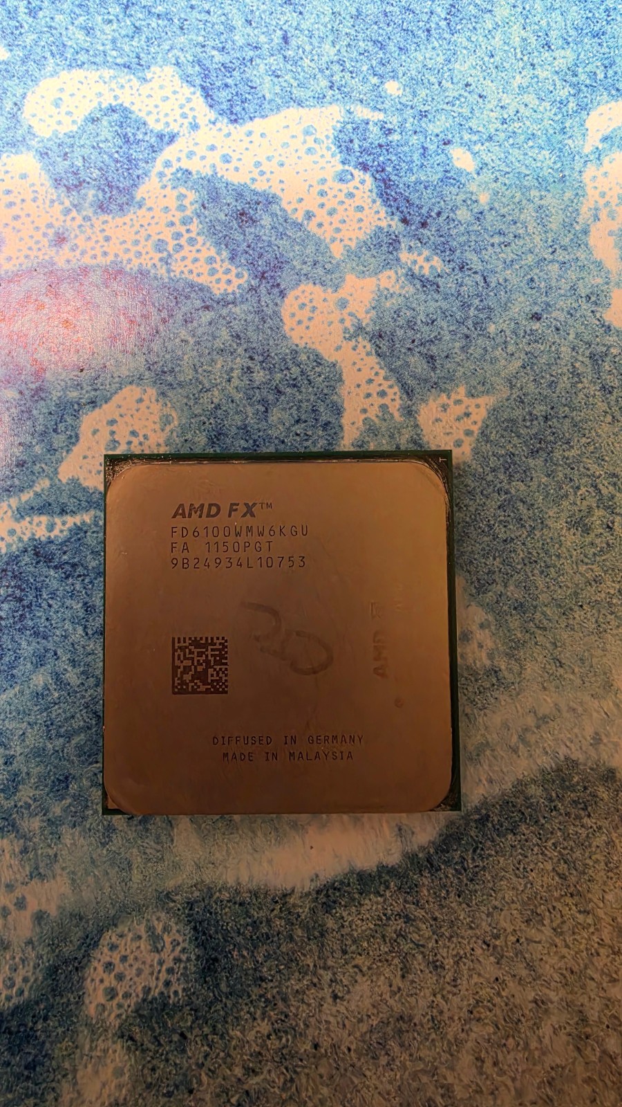 AMD FX-6100 6-Core 3.3 GHz Socket AM3+ 95W FD6100WMW6KGU Desktop Processor