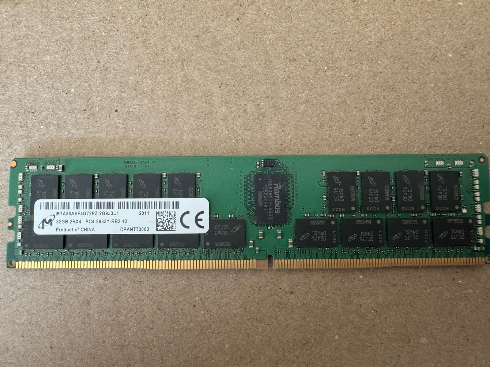Micron MTA36ASF4G72PZ 32GB 2Rx4 PC4-2933Y DDR4 Server Memory RAM